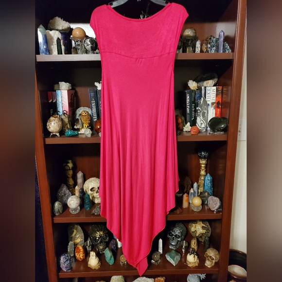 Beautiful Fuchsia with Grey pattern design and silver accents summer dress. - Picture 5 of 6